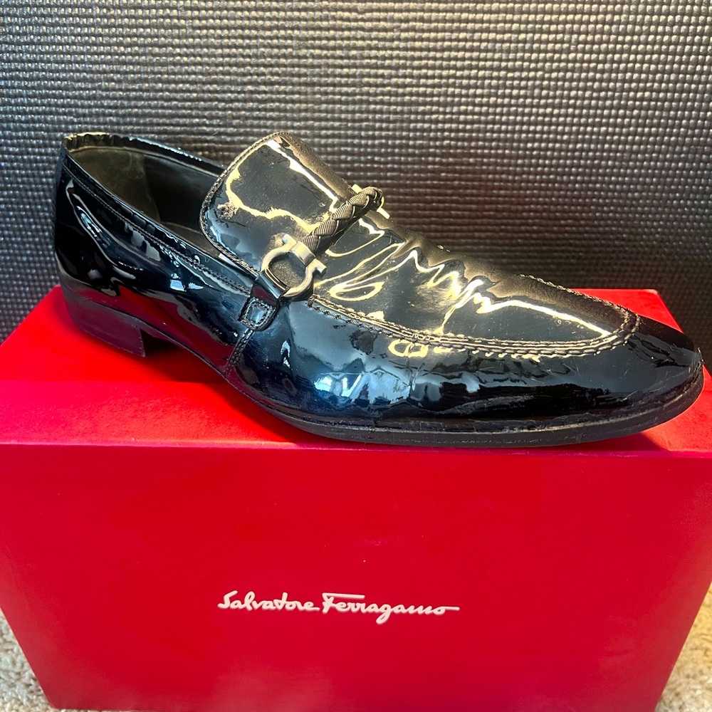 Salvatore Ferragamo black pattern, leather Formal shoe